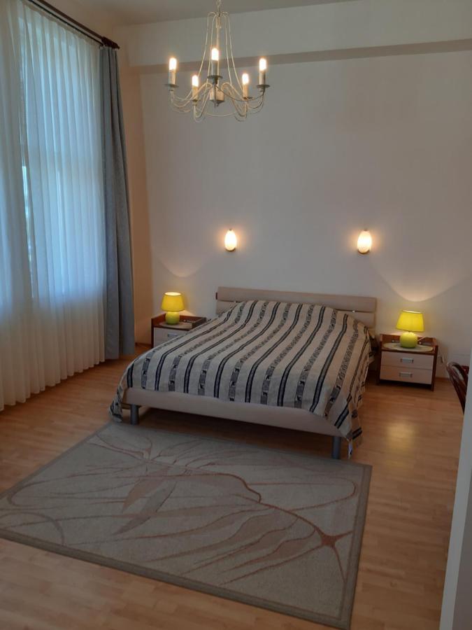 Romeo Family Apartments Talin Exterior foto