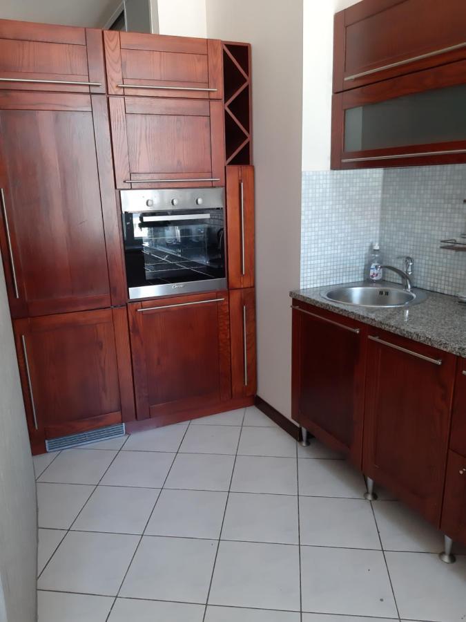 Romeo Family Apartments Talin Exterior foto