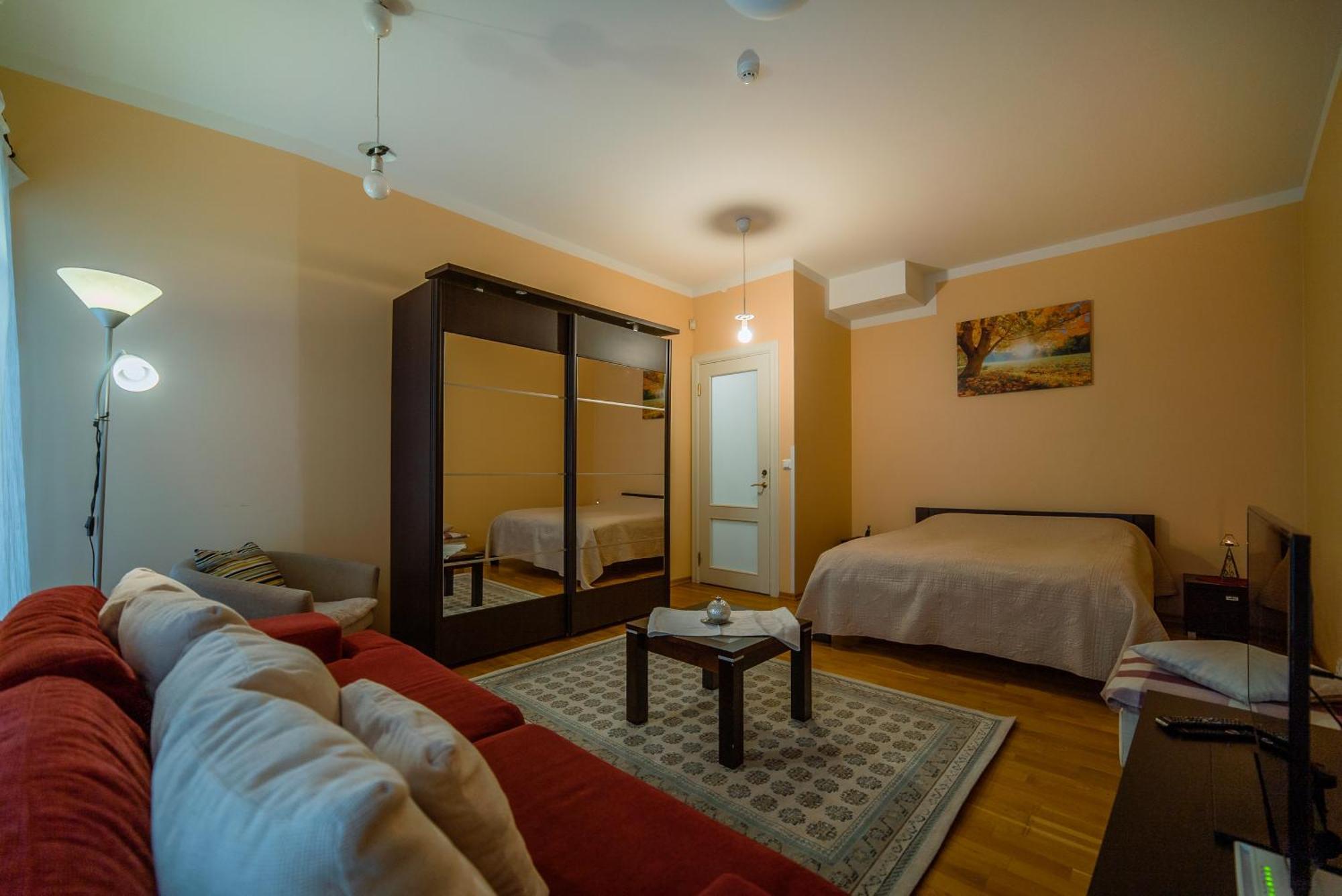 Romeo Family Apartments Talin Exterior foto